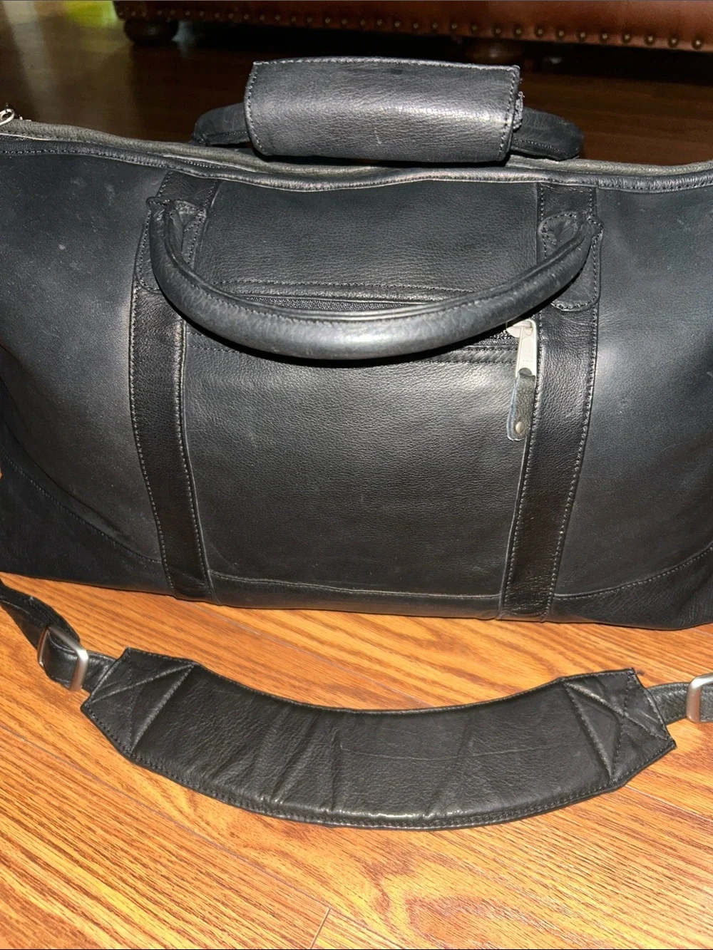 Canyon Outdoors Leather Good Black Soft Leather Weekender XL Duffle Bag - Men